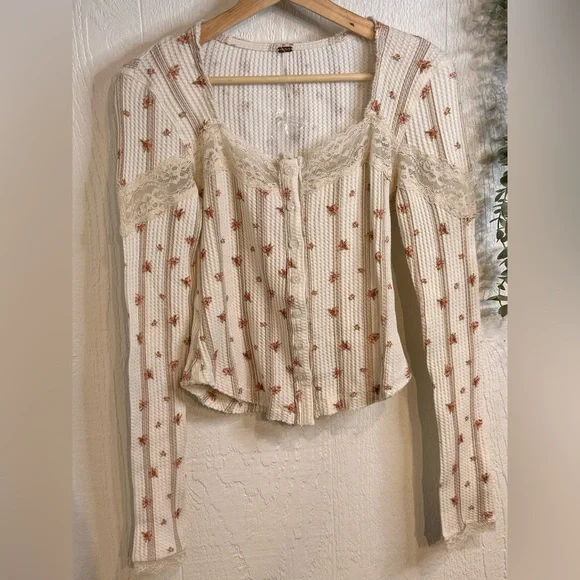 Let’s Party cardi Printed NWOT tea - Picture 2 of 6